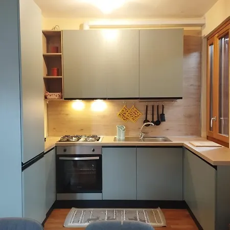 Acero Rosso Apartman Borno